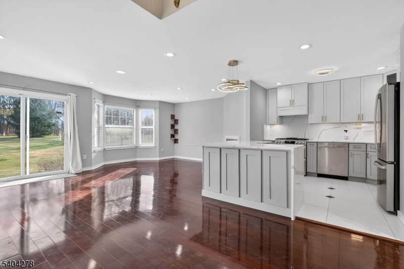 Crossroads - Residential Lease