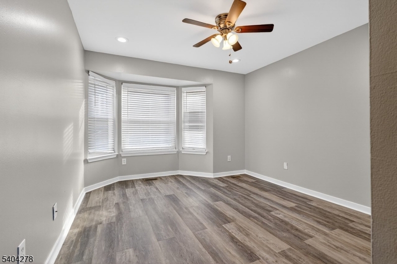 Crossroads - Residential Lease