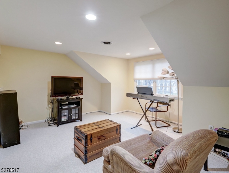 Poets/Hartshorn - Residential