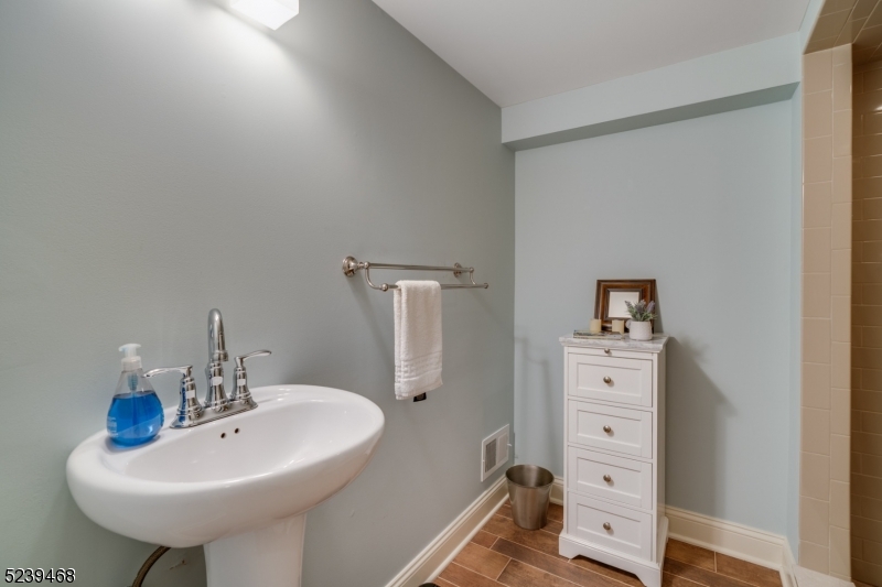 Roosevelt Estates - Residential