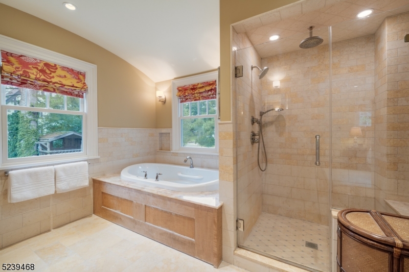 Roosevelt Estates - Residential