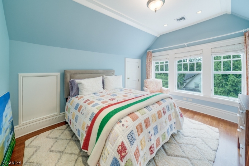 Roosevelt Estates - Residential