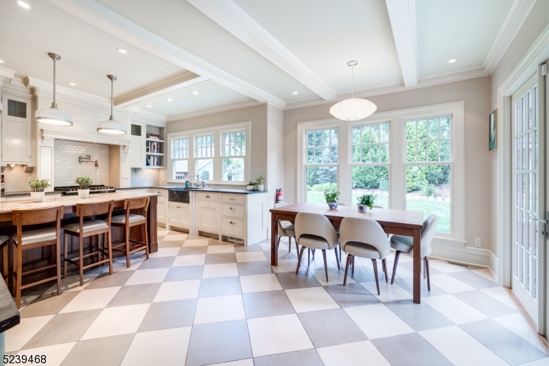 Roosevelt Estates - Residential