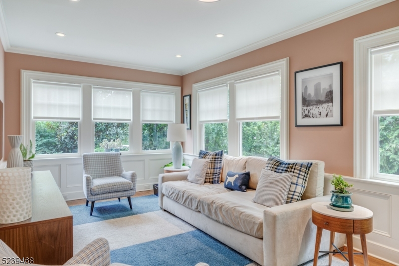 Roosevelt Estates - Residential