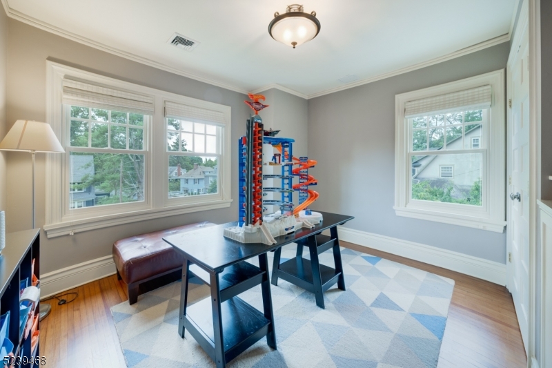 Roosevelt Estates - Residential