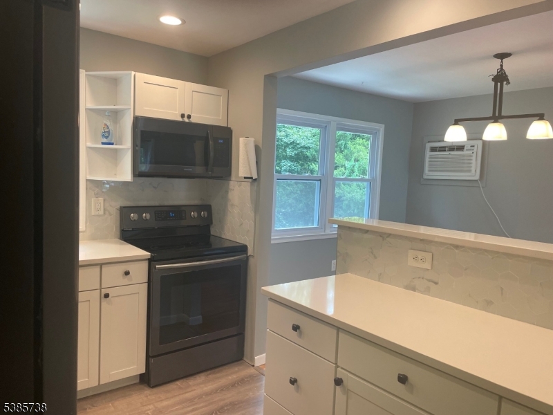 WHITE MEADOW LAKE - Residential