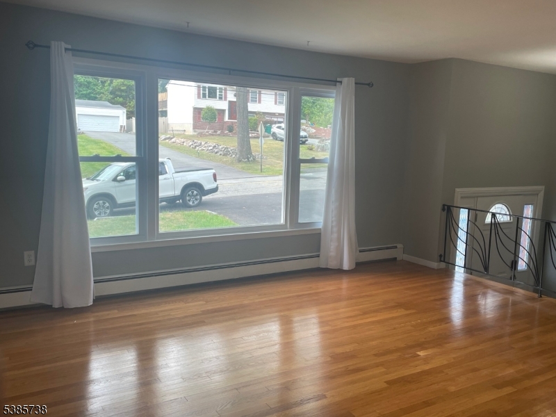 WHITE MEADOW LAKE - Residential