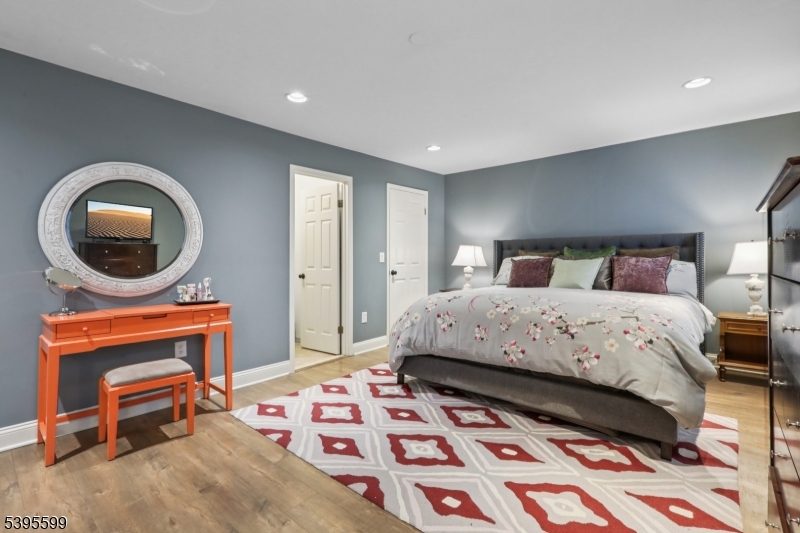 Skyview - Residential