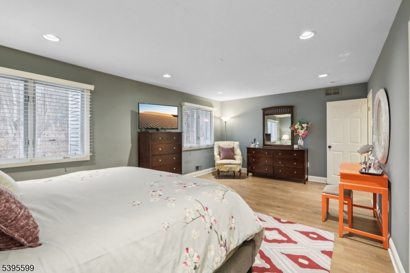 Skyview - Residential