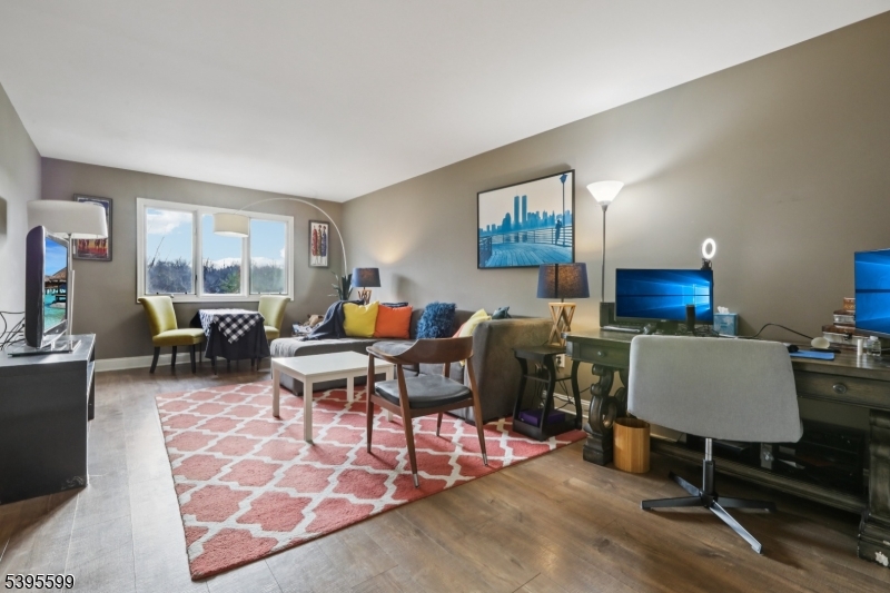 Skyview - Residential