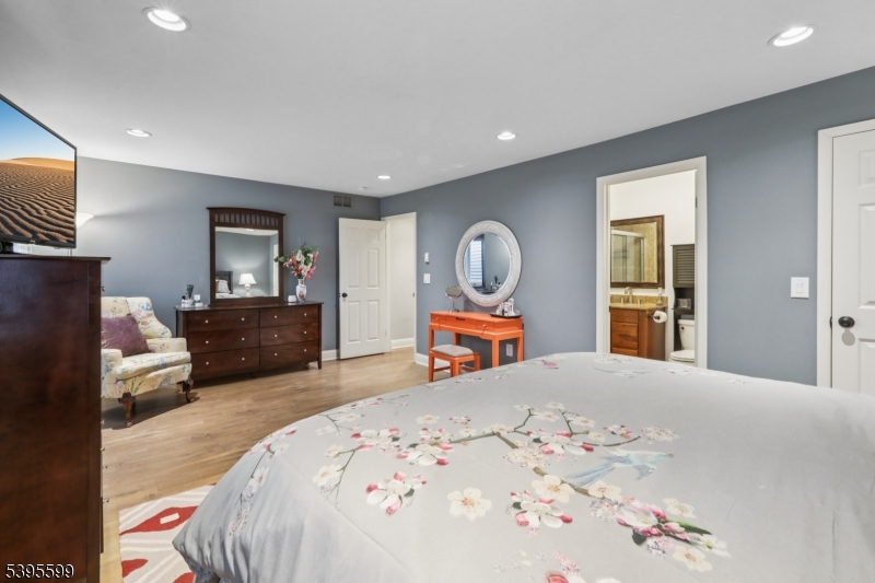 Skyview - Residential