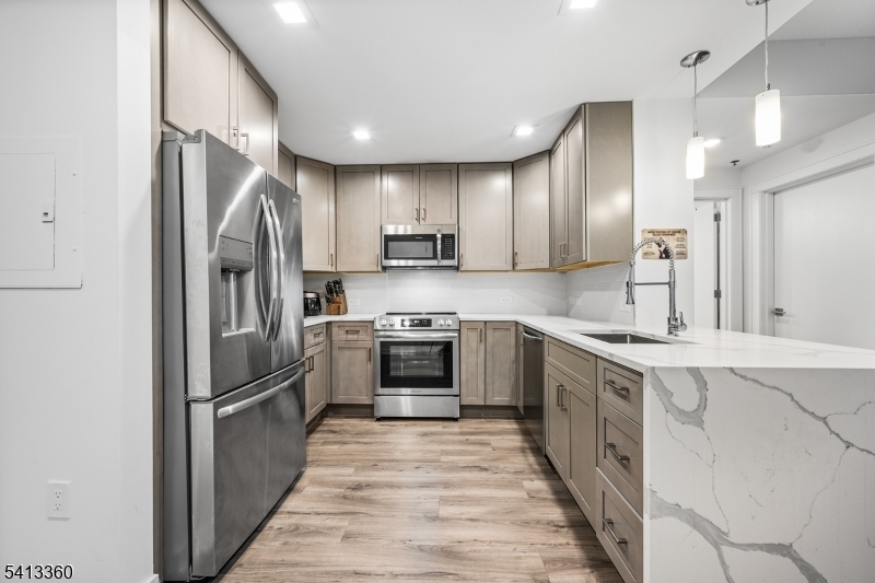 The Skyview - Residential