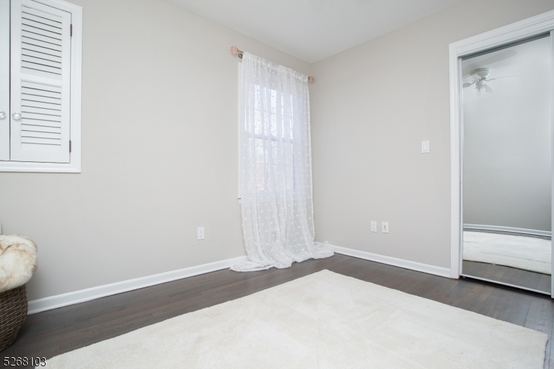 Shongum Lake - Residential