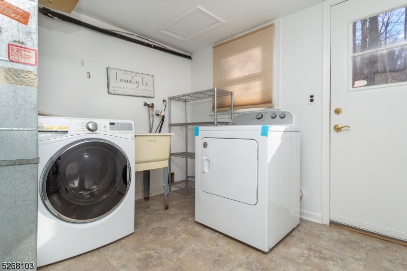 Shongum Lake - Residential