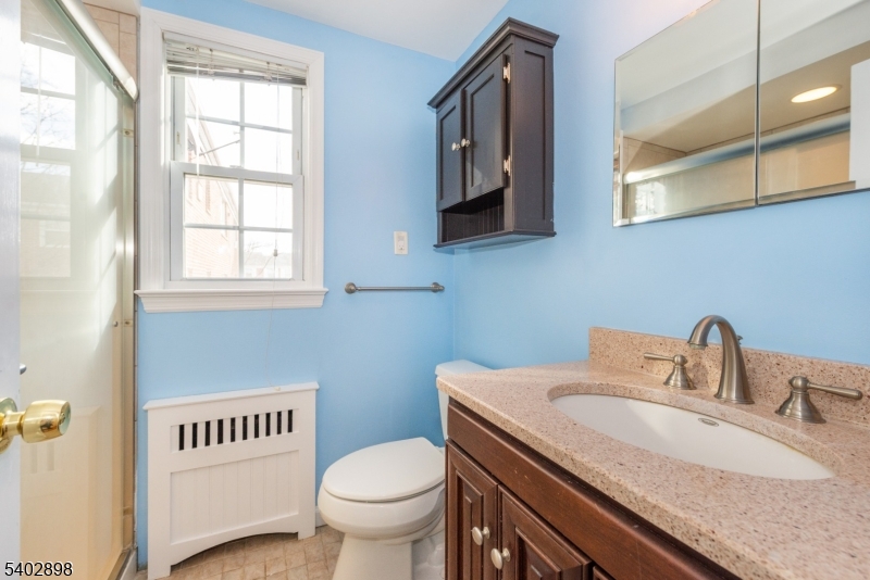 Springtop - Residential Lease