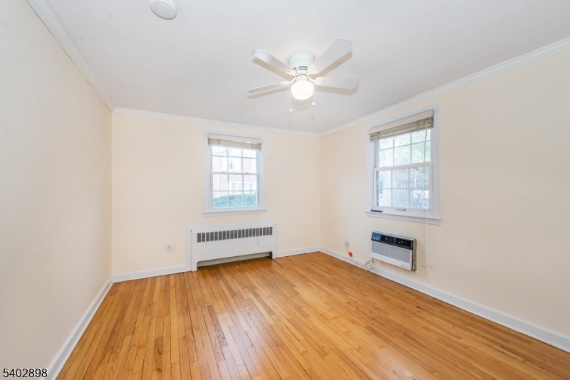 Springtop - Residential Lease