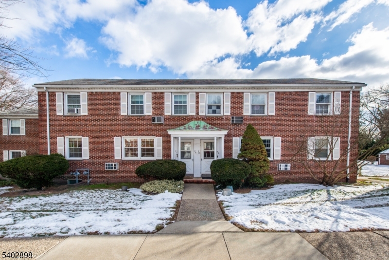 Springtop - Residential Lease