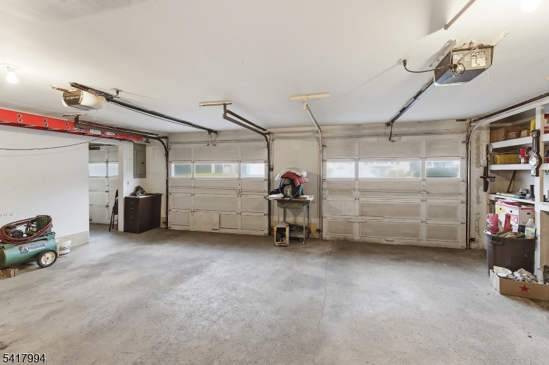 WALNUT/LIVINGSTON - Residential