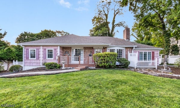 52 OLCOTT AVE, BERNARDSVILLE, NJ 07924 - Image 2b0073603b3c168cfe894bd31ba67cdf/1533455950