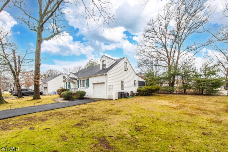 Milton Lakes - Residential