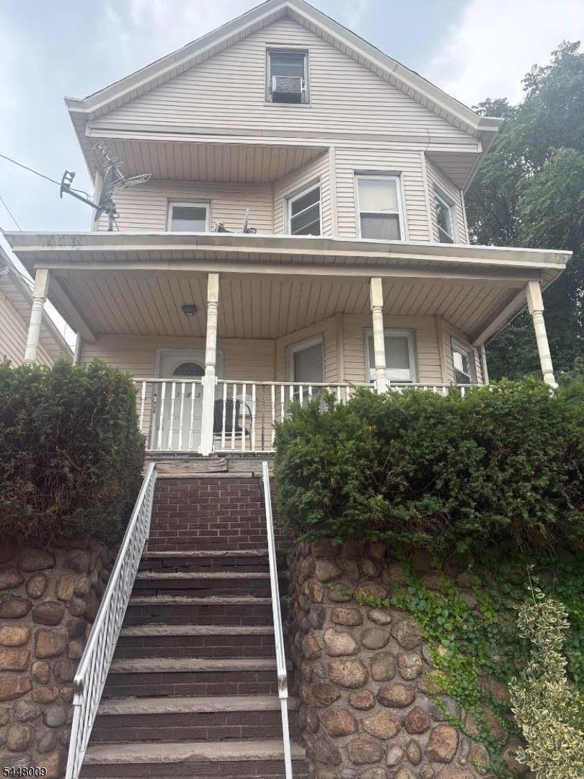 Photo 1 of 2 — 193 Union Blvd 2, Totowa Boro, NJ 07512