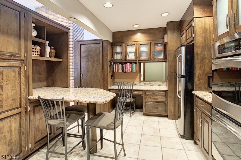 White Meadow Lake - Residential