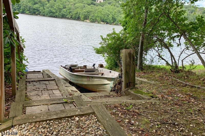 White Meadow Lake - Residential