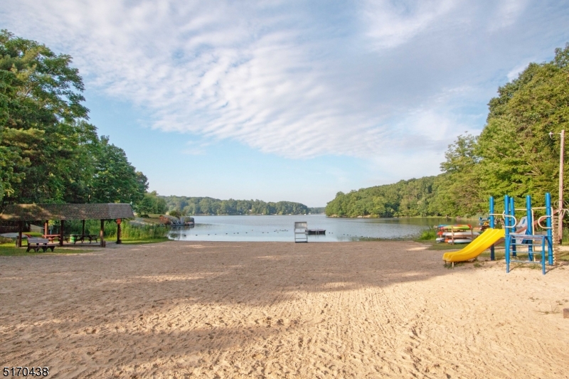 White Meadow Lake - Residential