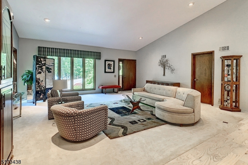 White Meadow Lake - Residential