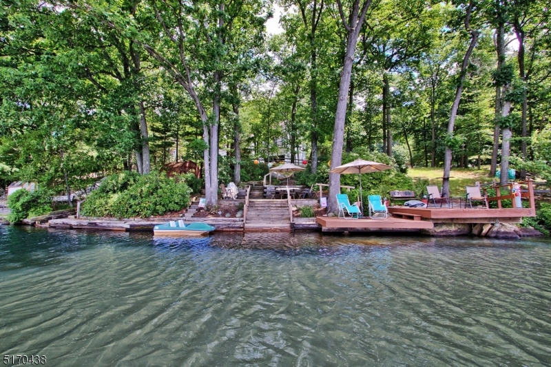 White Meadow Lake - Residential