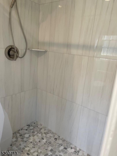 Cromwell Hills - Residential Lease