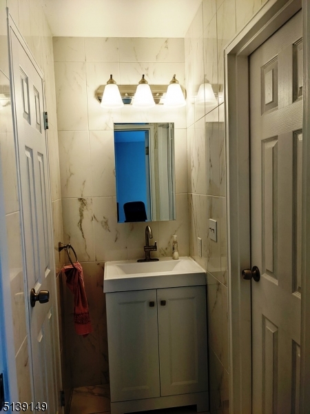 Bloomridge Condominiums - Residential Lease