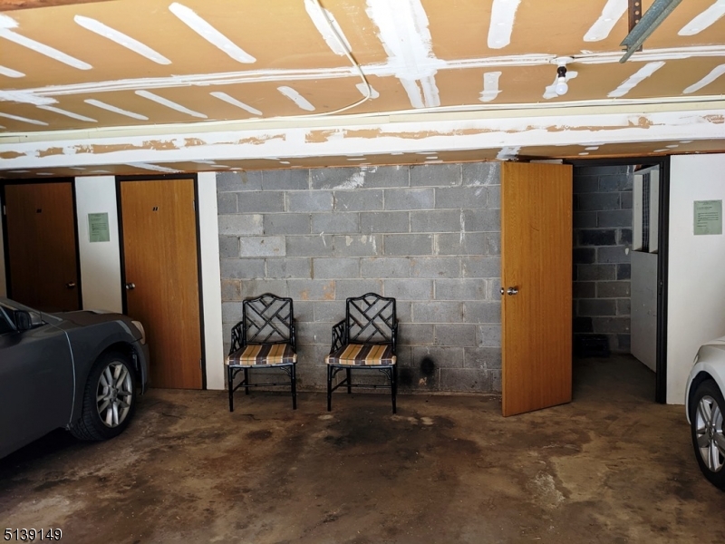 Bloomridge Condominiums - Residential Lease