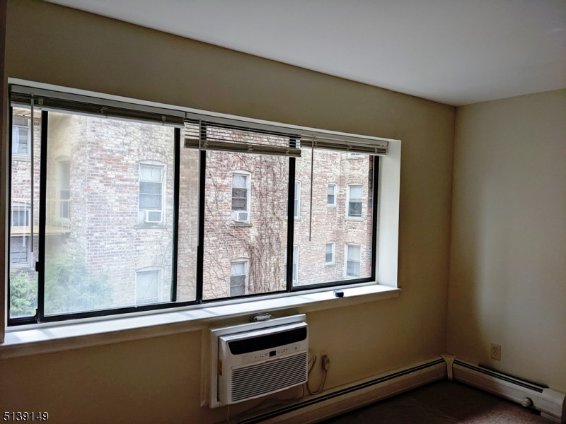 Bloomridge Condominiums - Residential Lease