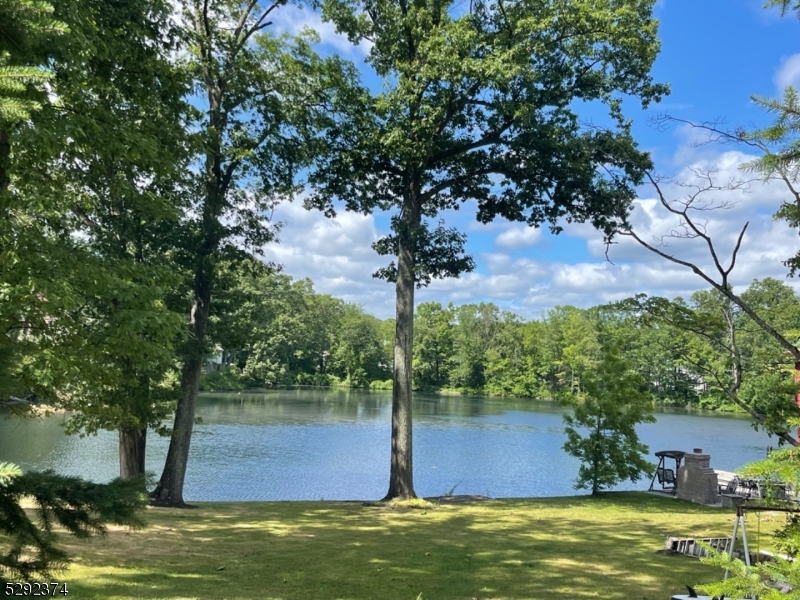 Rainbow Lakes - Residential Lease