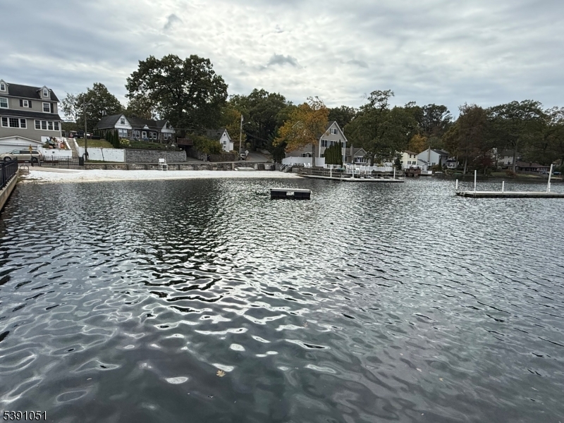 Rainbow Lakes - Residential Lease