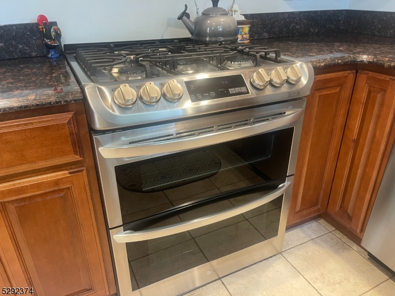 Rainbow Lakes - Residential Lease