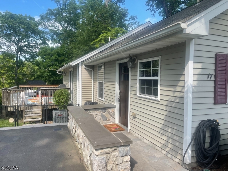 Rainbow Lakes - Residential Lease