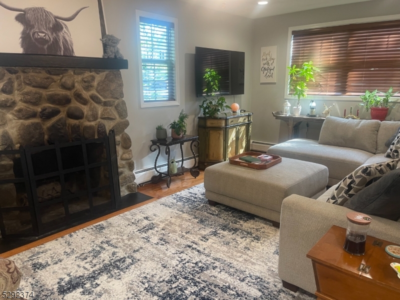 Rainbow Lakes - Residential Lease