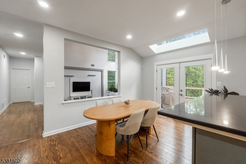 Beacon Crest - Residential