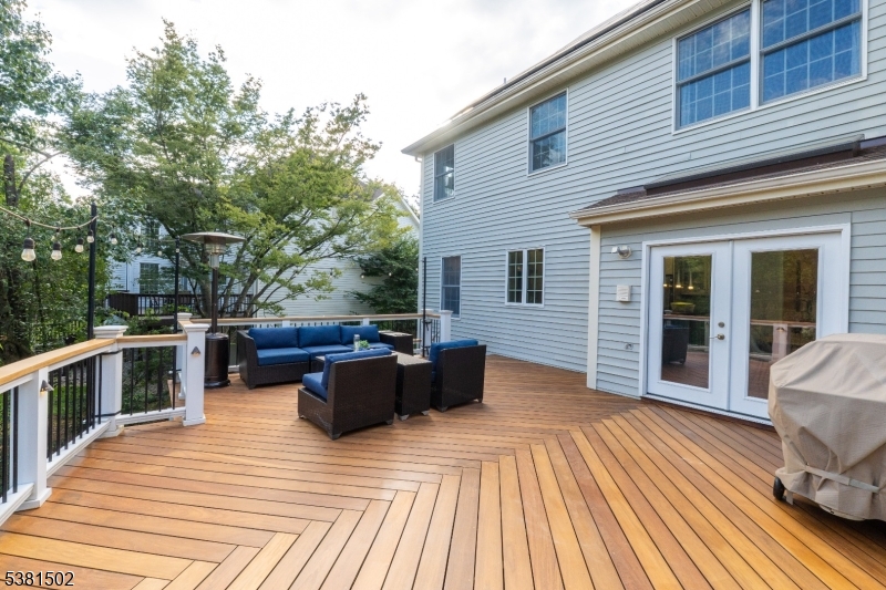 Beacon Crest - Residential