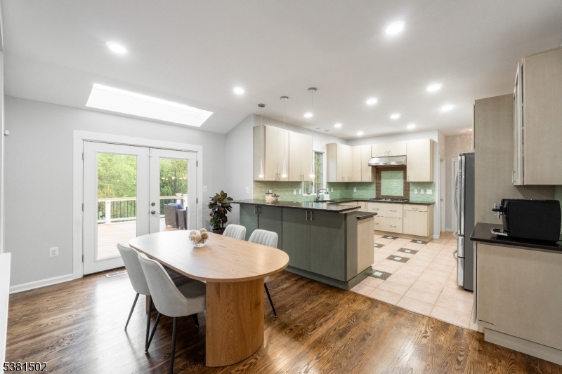 Beacon Crest - Residential