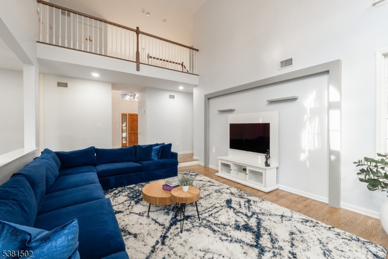 Beacon Crest - Residential