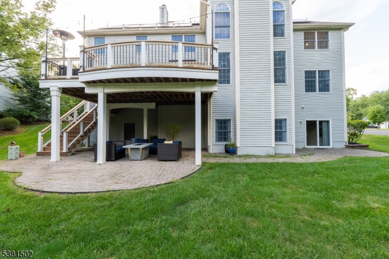 Beacon Crest - Residential