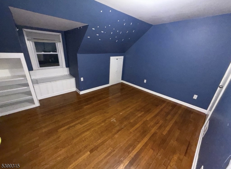 School 8 - Residential Lease