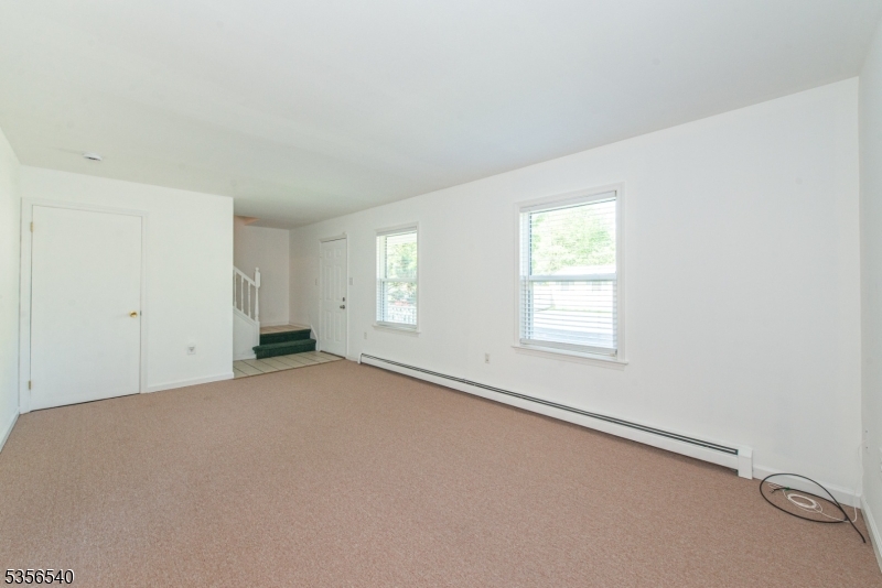 165 Hiawatha Blvd