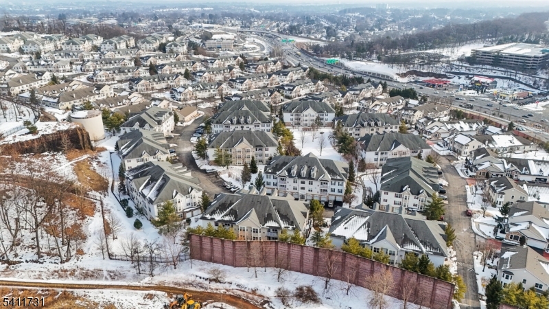 Four Seasons at Great Notch - Residential