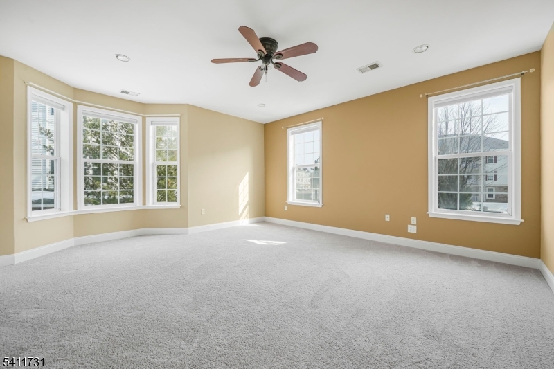 Four Seasons at Great Notch - Residential