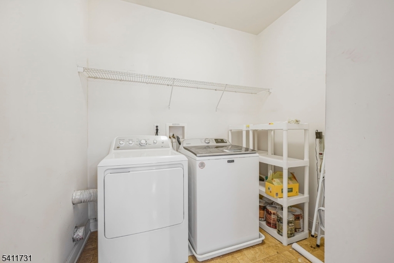 Four Seasons at Great Notch - Residential