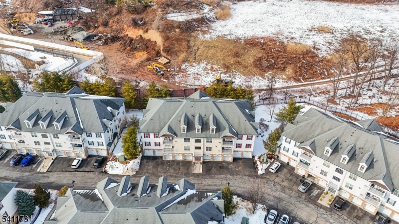 Four Seasons at Great Notch - Residential